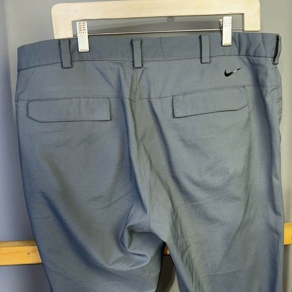 Men’s Nike golf tour performance gray pants. Size 36/32. EUC. - Picture 4 of 7